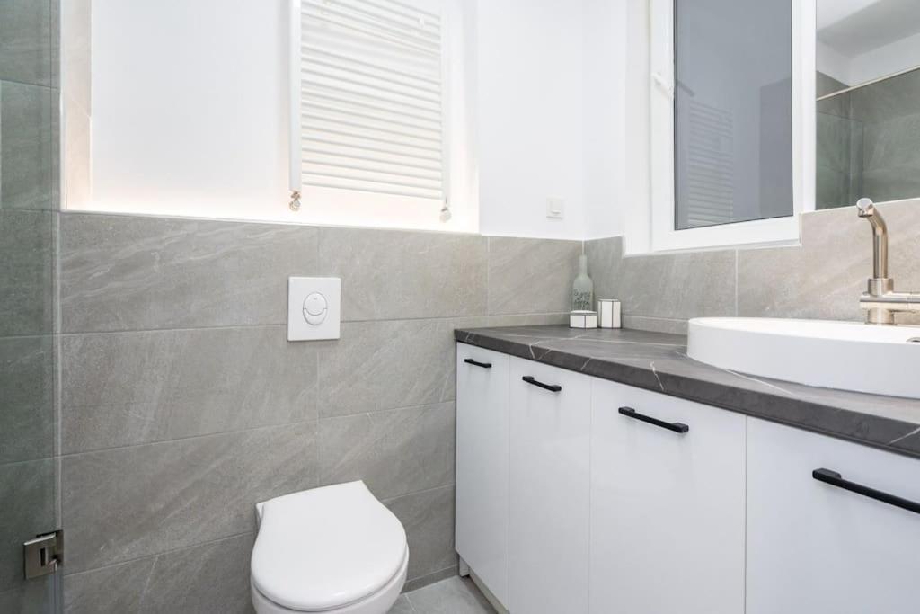 Old Center Calea Victoriei, Star Apartment Bucureşti Ngoại thất bức ảnh
